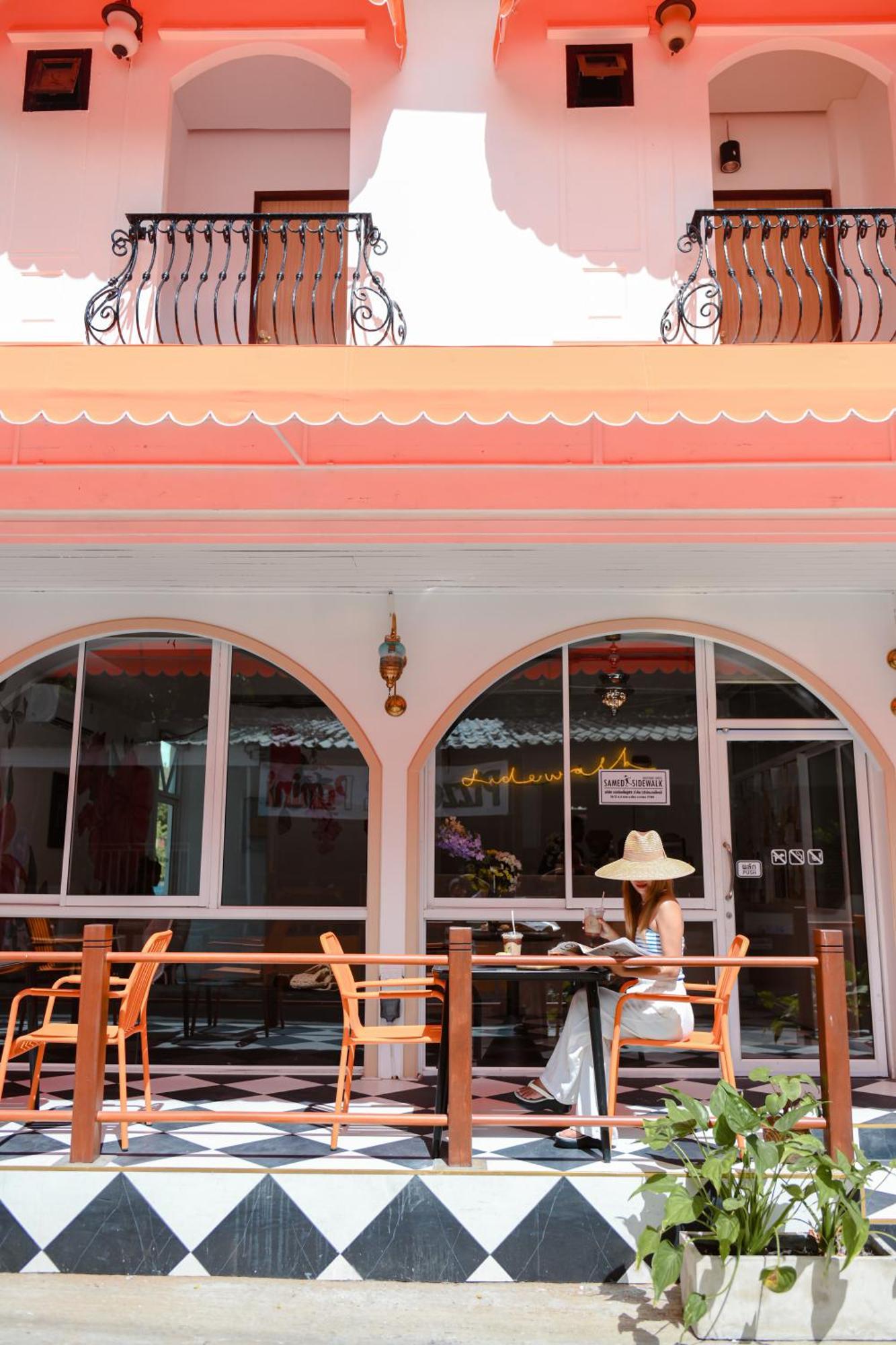 Sidewalk Boutique Hotel Koh Samet Buitenkant foto