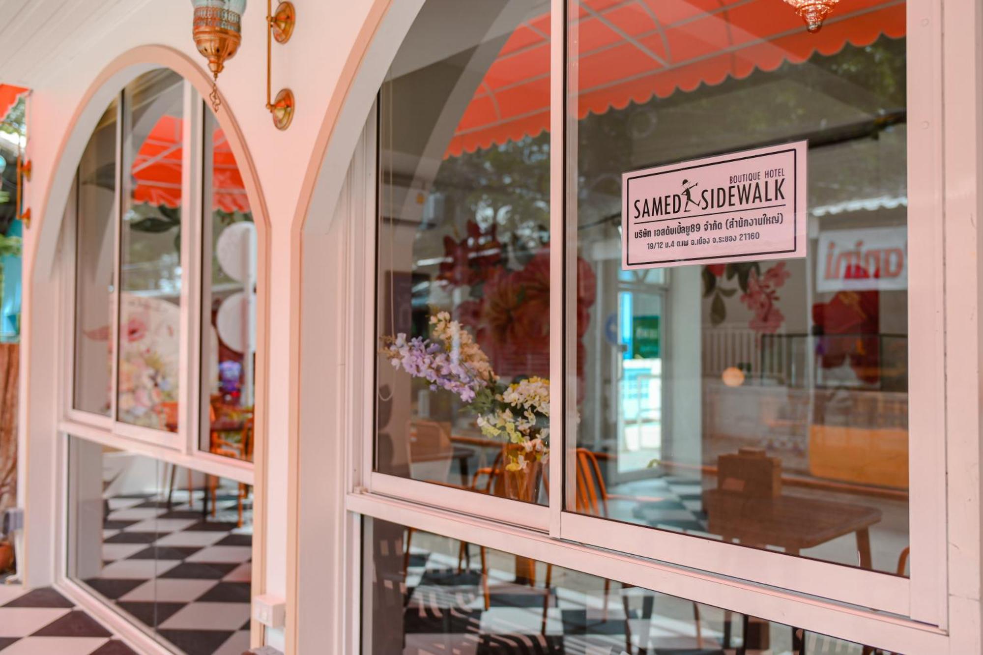 Sidewalk Boutique Hotel Koh Samet Buitenkant foto