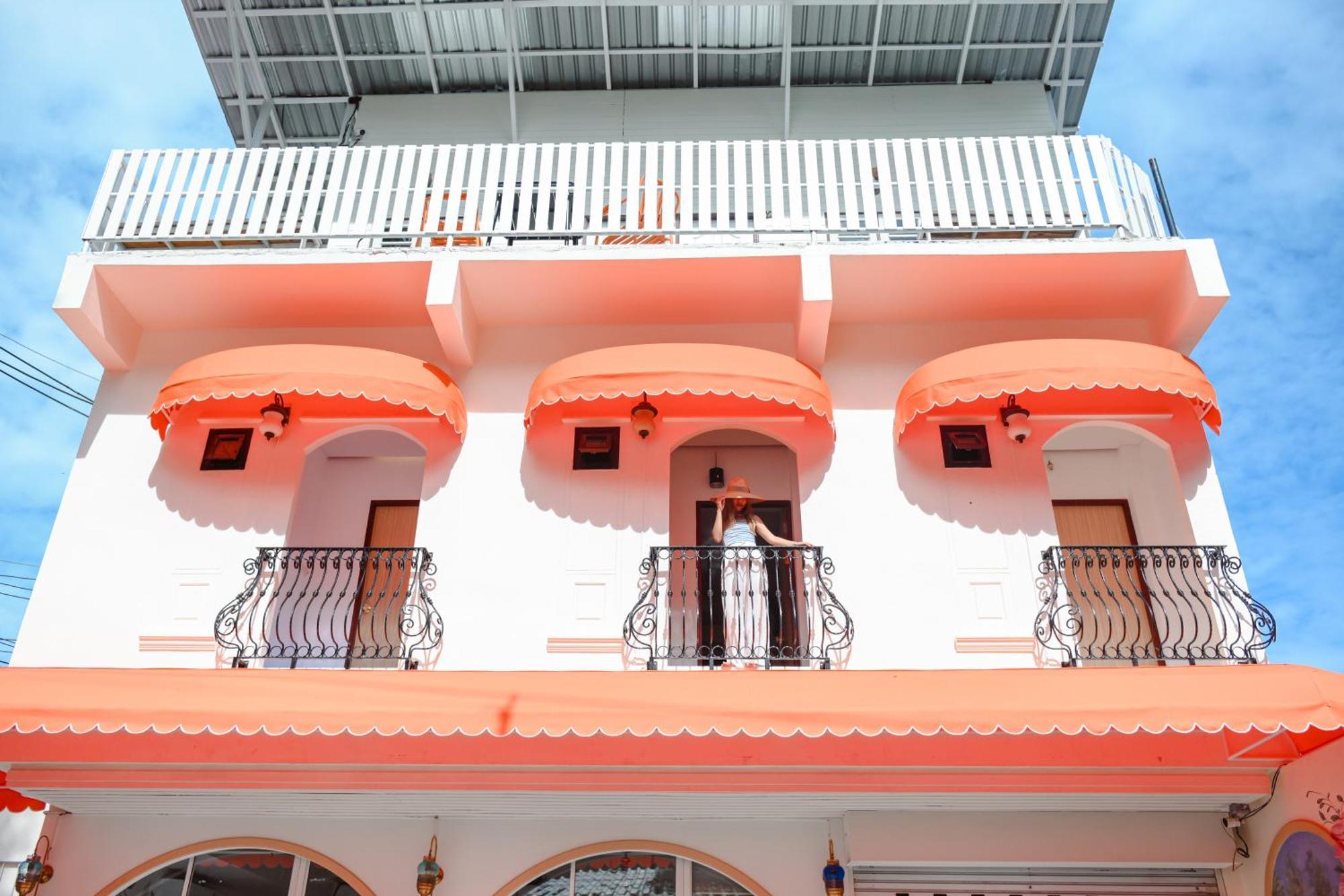 Sidewalk Boutique Hotel Koh Samet Buitenkant foto